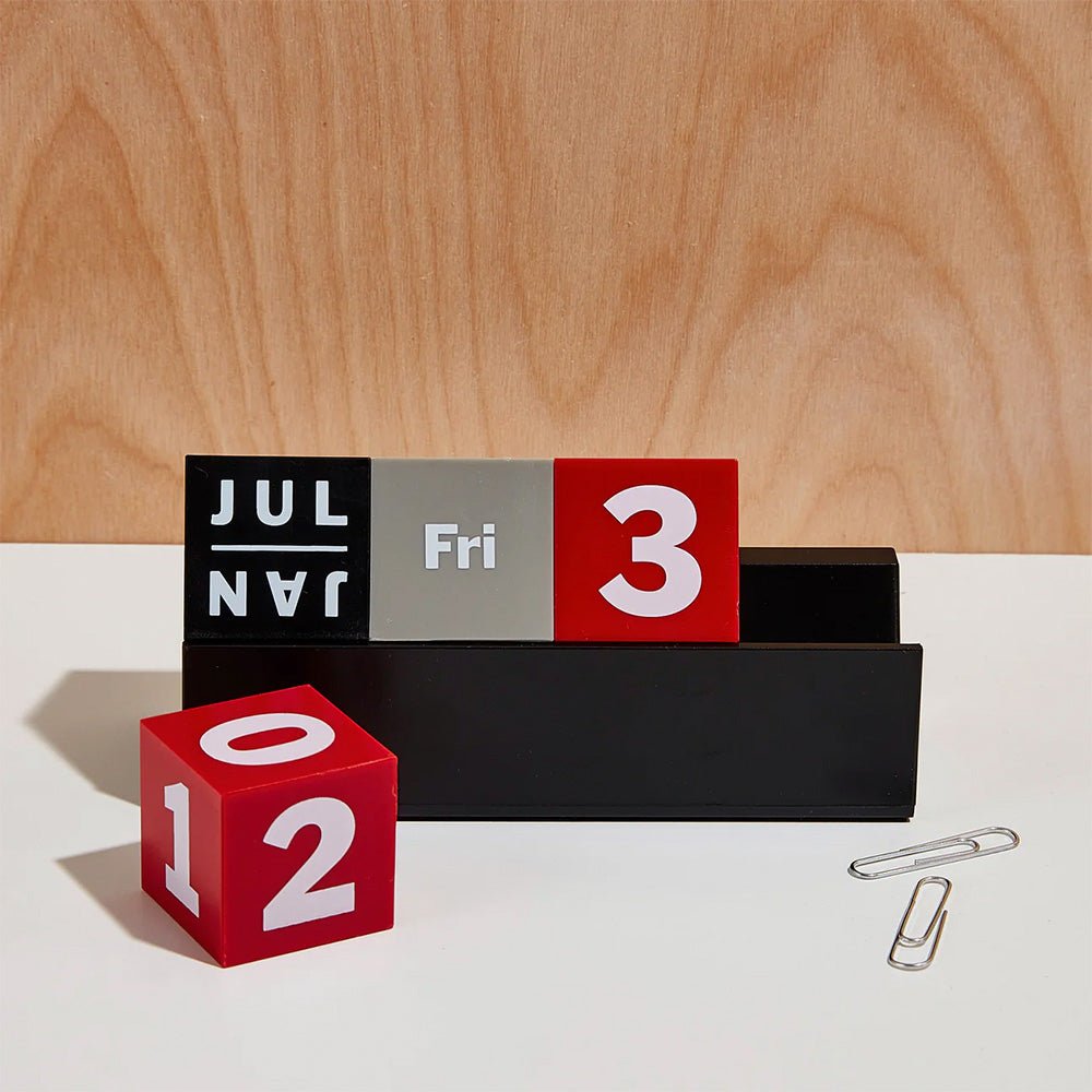 Calendrier perpétuel Cubes - Rouge / Gris / Noir