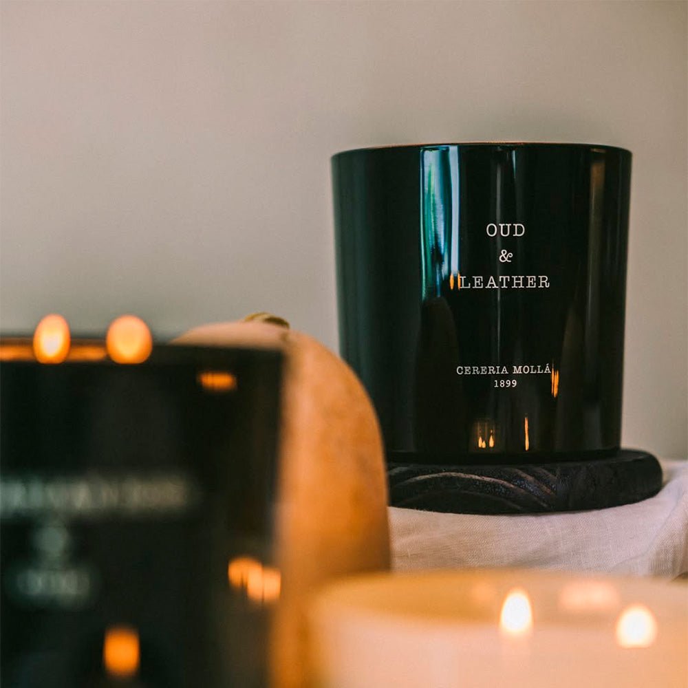 Bougie premium Oud &amp; Cuir 230 g