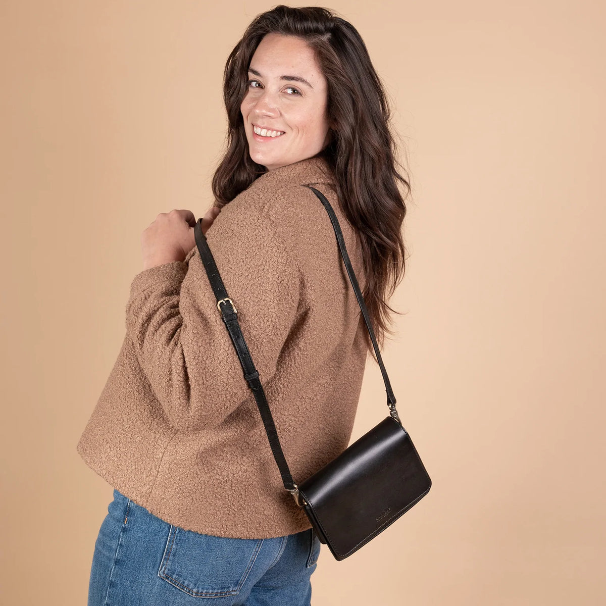 Mini sac Audrey classique noir (bandoulière tissée/bandoulière en cuir)