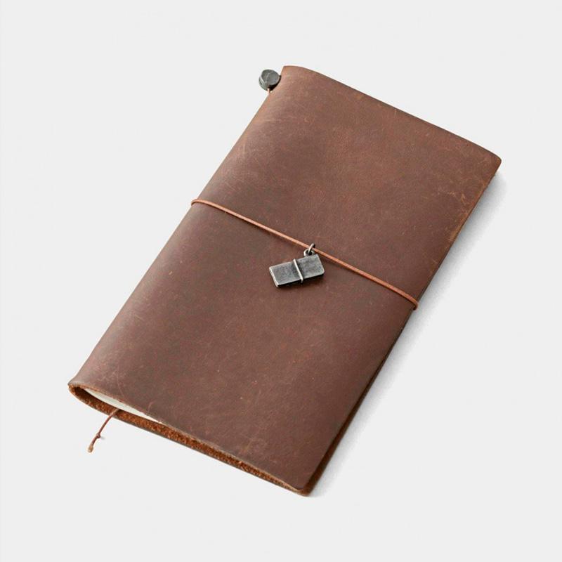 TF TRAVELER'S notebook de Charme en Métal